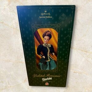 Yuletide Romance Barbie - New in Box - 1996 - Hallmark Special Edition